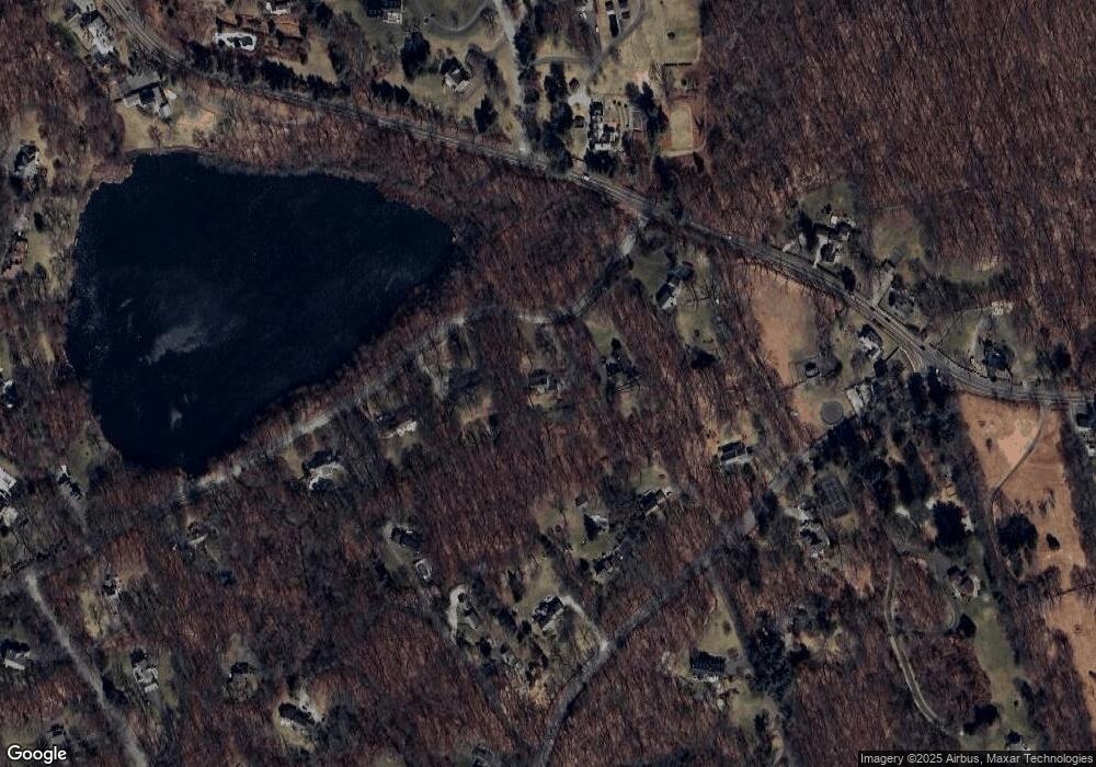 21 Linden Tree Rd, Wilton, CT 06897 - photo 1