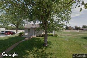 305 E 7th Ave, Saint John, KS 67576
