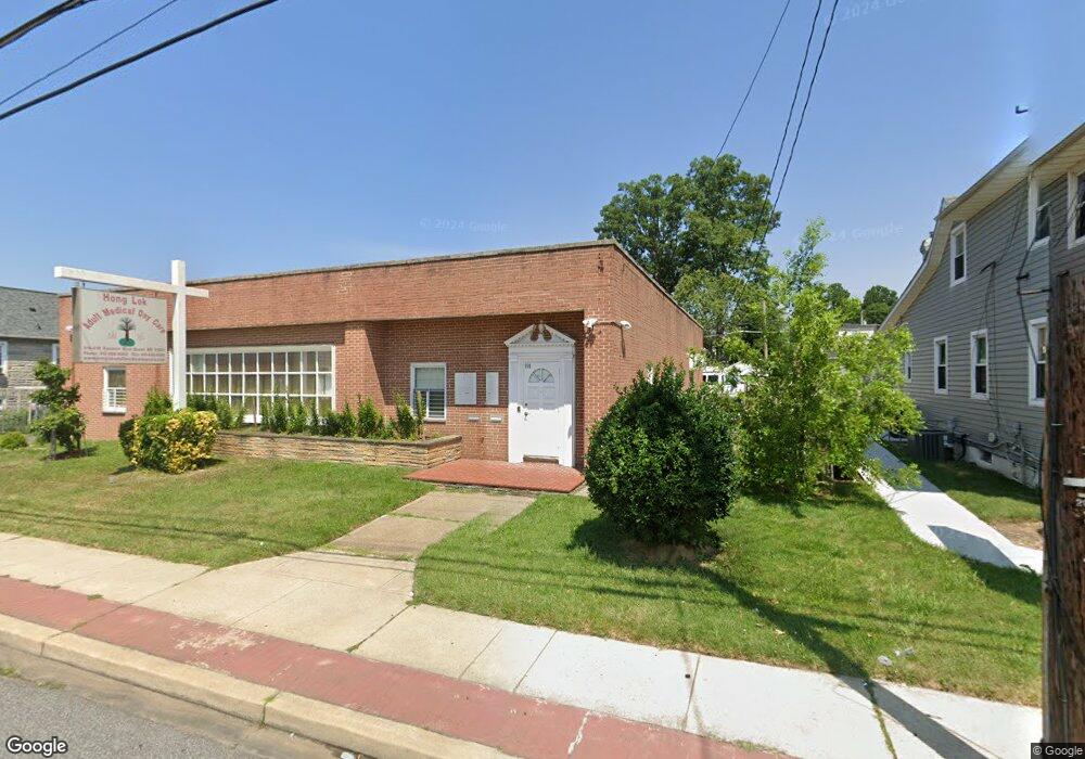 814 Eastern Blvd, Essex, MD 21221 - photo 1