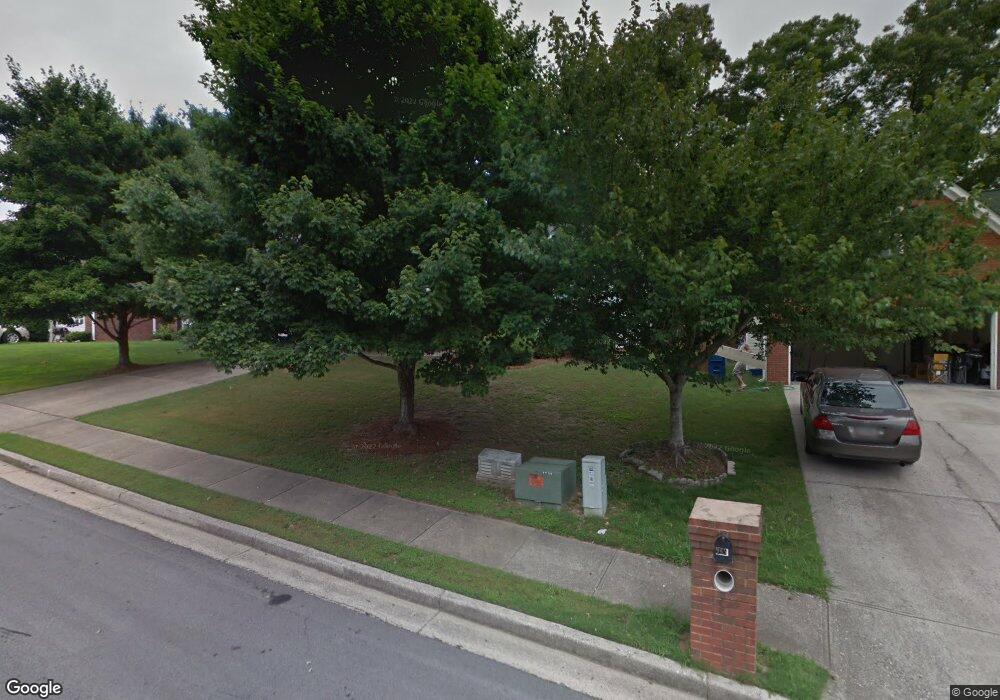 975 Chapel Hill Dr SE, Lawrenceville, GA 30045 - photo 1