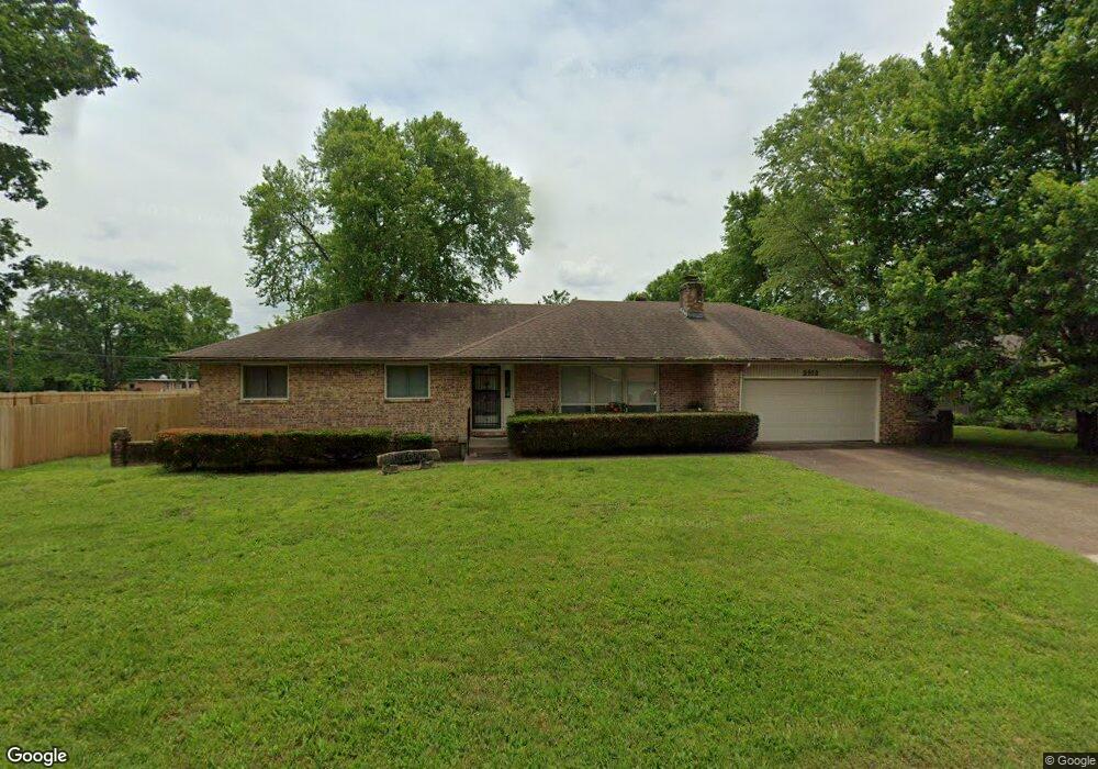 2912 Appleton Ave, Parsons, KS 67357 - photo 1