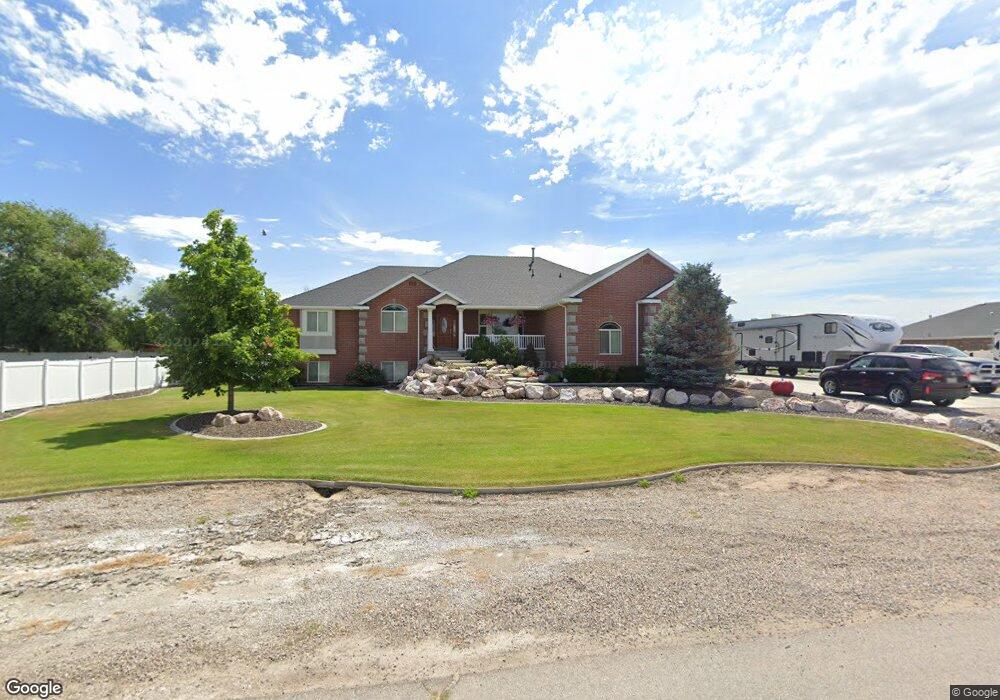 5138 S 5300 W unit 16, Hooper, UT 84315 - photo 1