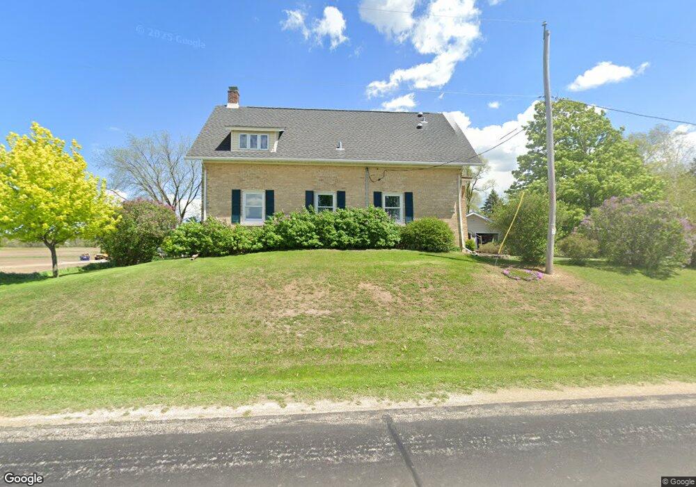 7800 Highland Dr, Kewaskum, WI 53040 - photo 1