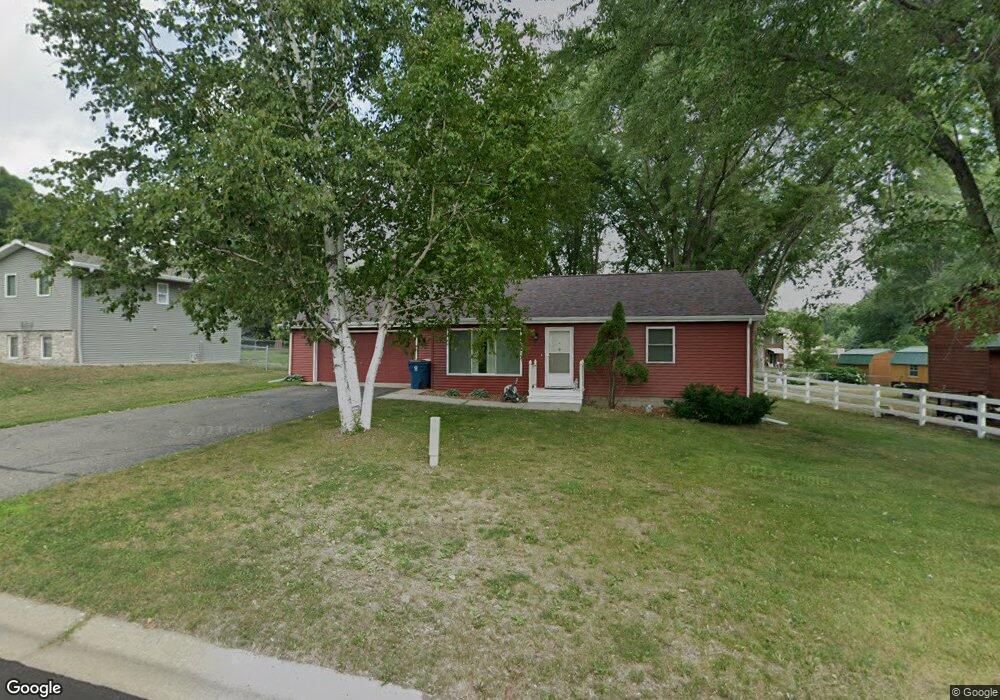 1898 W Highview Dr, Sauk Rapids, MN 56379 - photo 1