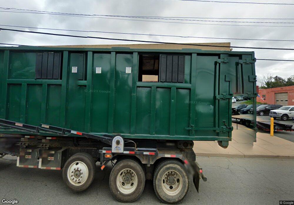 923 E Market St, Charlottesville, VA 22902 - photo 1