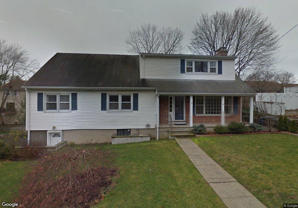 3 Capalbo Place unit 2, Cos Cob, CT 06807 - photo 1