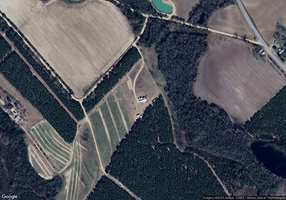 495 Coyote Rd, Metter, GA 30439 - photo 1