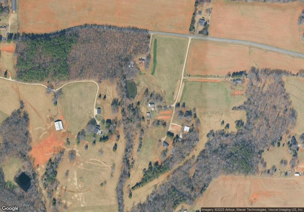 138 Lippards Hill Ln, Statesville, NC 28625 - photo 1