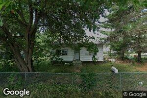910 Walnut St, Beardstown, IL 62618