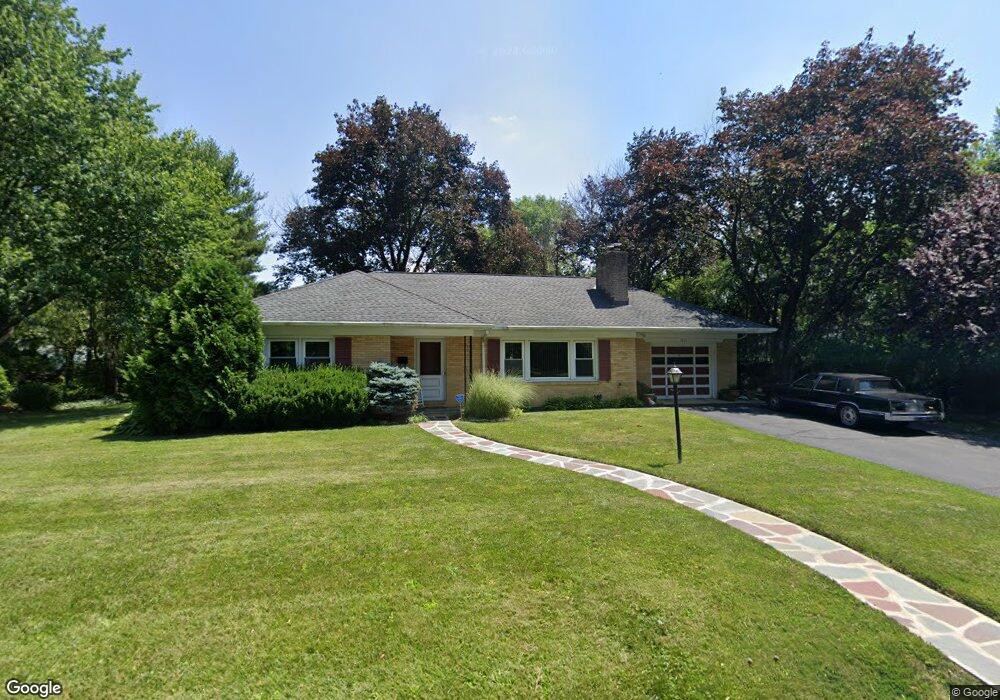 1215 N 30th St, Allentown, PA 18104 - photo 1