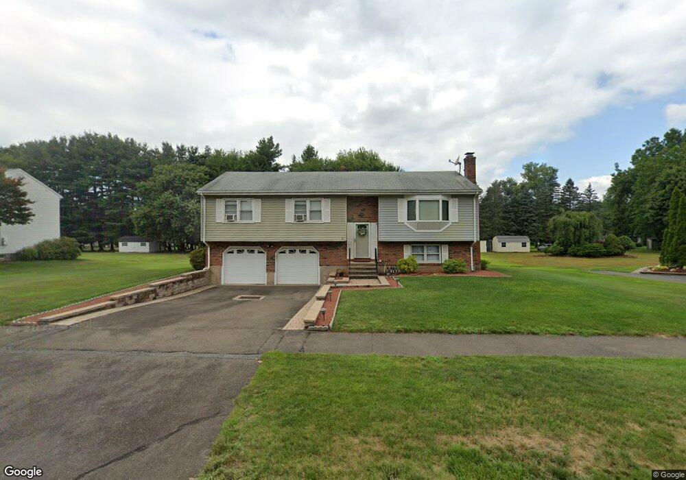 21 Randall Cir, Windsor, CT 06095 - photo 1