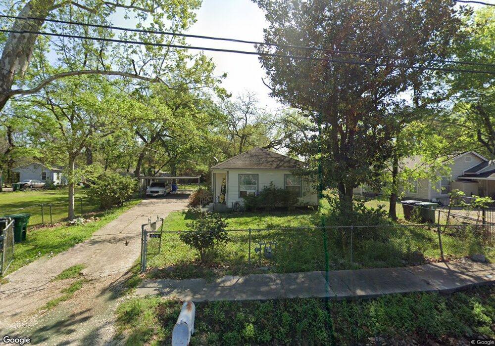 8218 Peachtree St, Houston, TX 77016 - photo 1