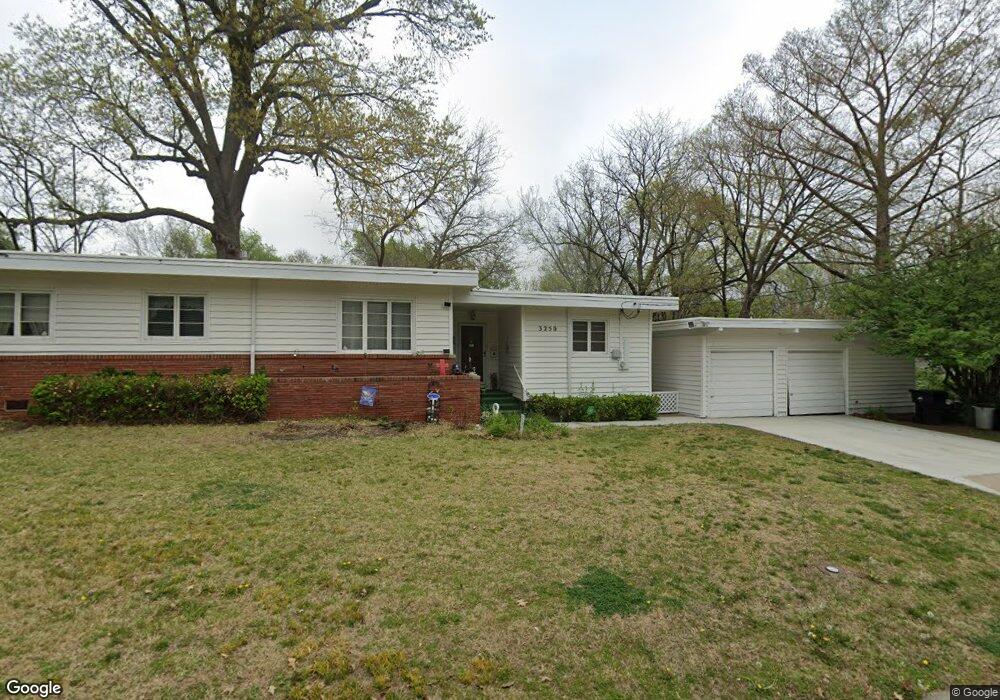 3250 SW 11th St, Topeka, KS 66604 - photo 1