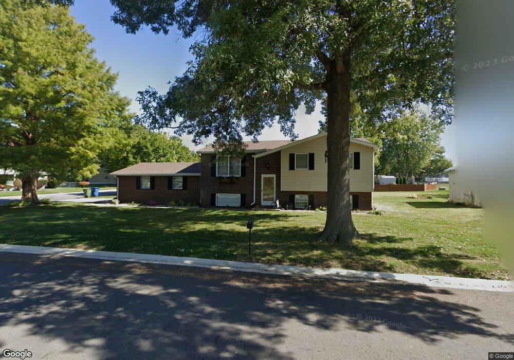 14 Frontenac Ln, Maryville, IL 62062 - photo 1