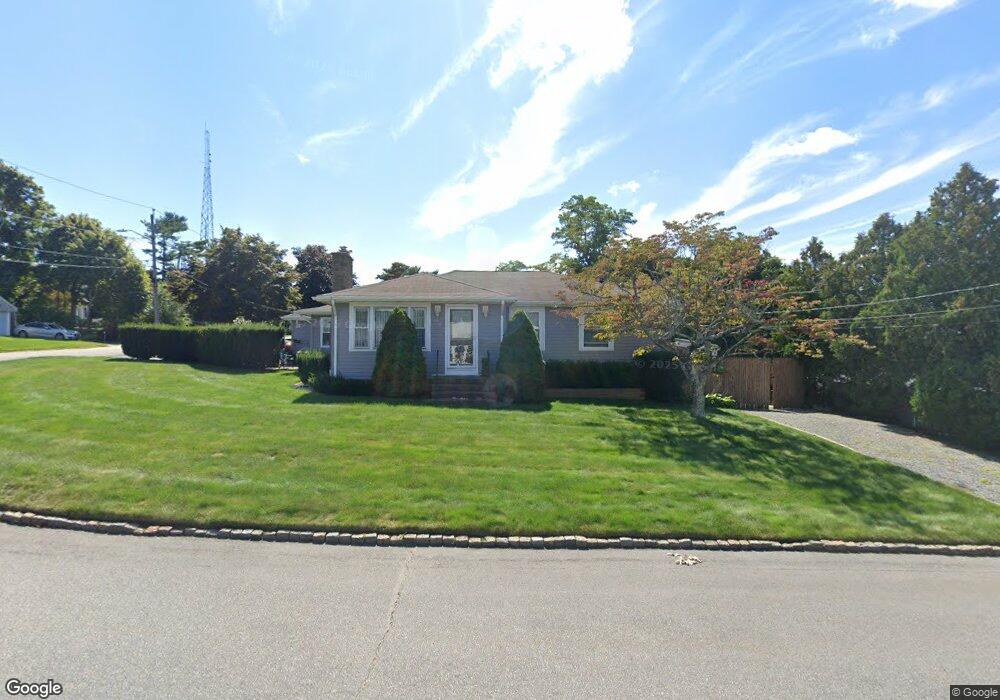 25 Meadow View Dr, Cranston, RI 02920 - photo 1