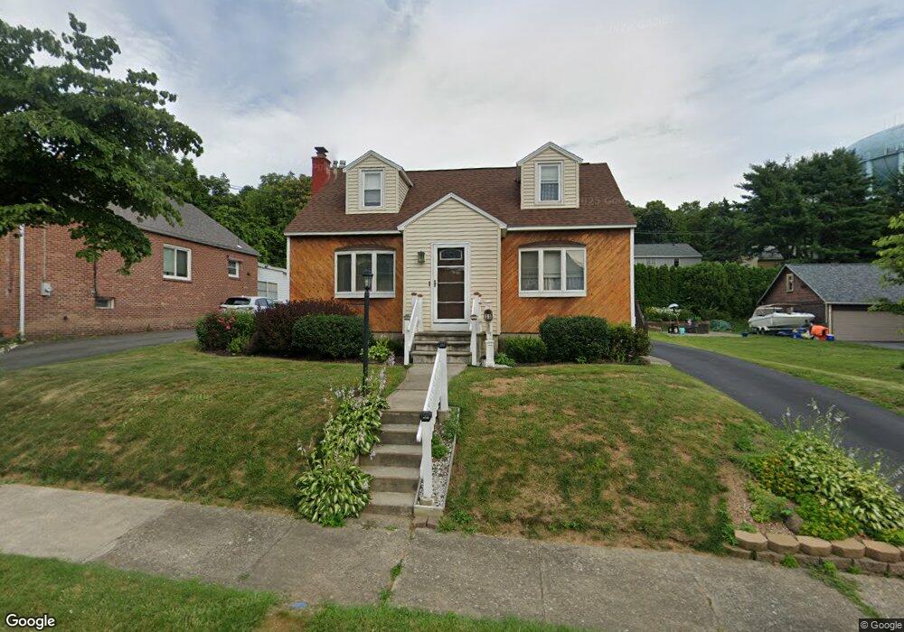 35 Euclid Ave, Troy, NY 12180 - photo 1