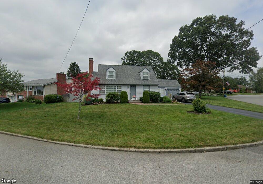 67 Longview Dr, Cranston, RI 02920 - photo 1