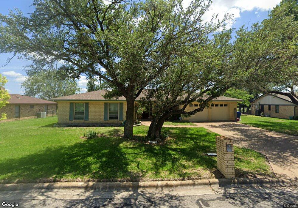 712 Ash St, Copperas Cove, TX 76522 - photo 1