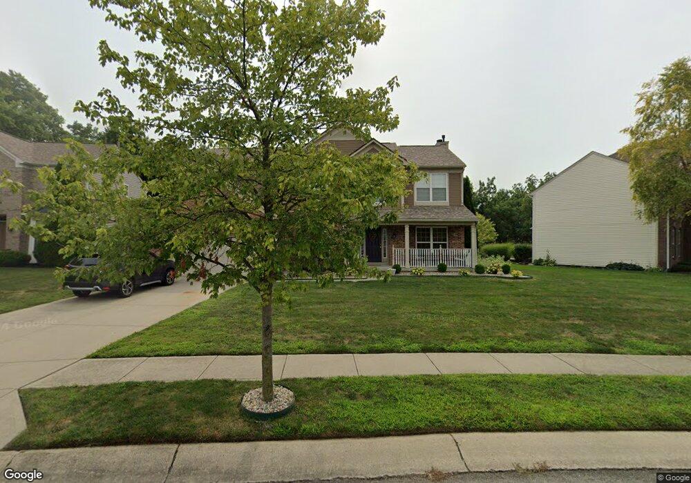 11859 Pine Meadow Cir, Fishers, IN 46037 - photo 1