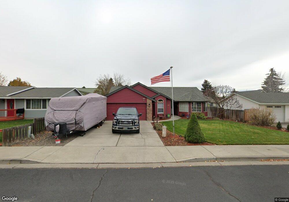 2404 SW Fissure Loop, Redmond, OR 97756 - photo 1