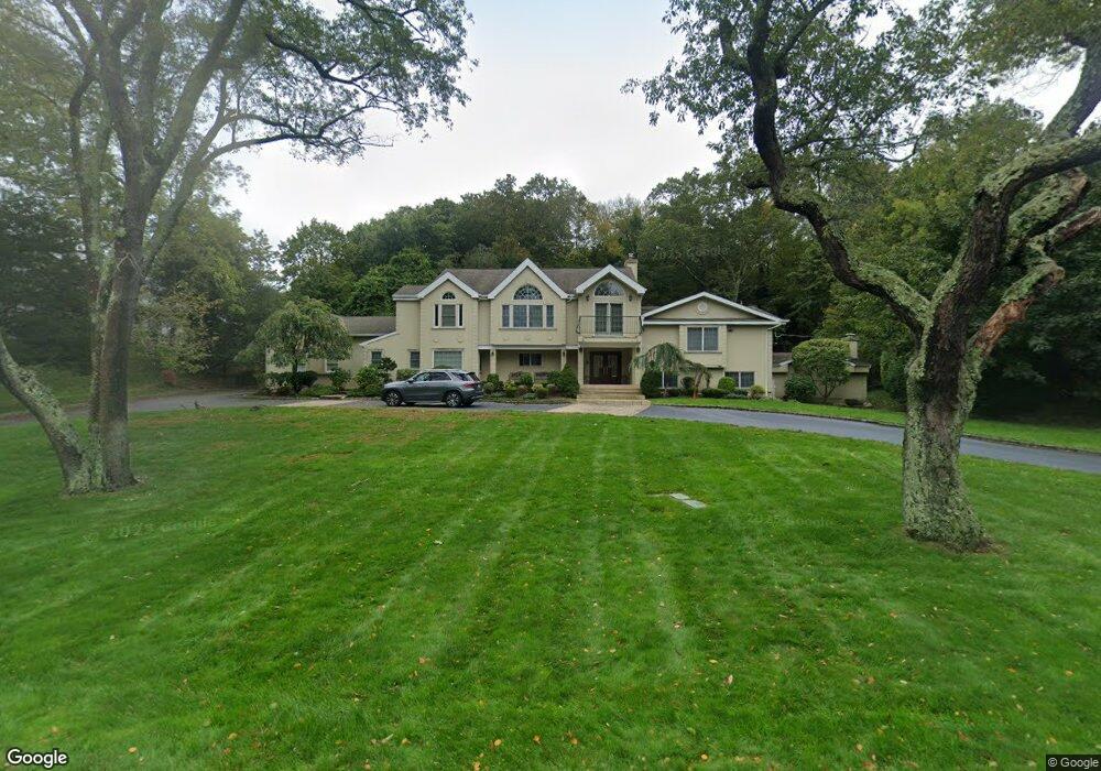 10 Cowpath, Glen Head, NY 11545 - photo 1