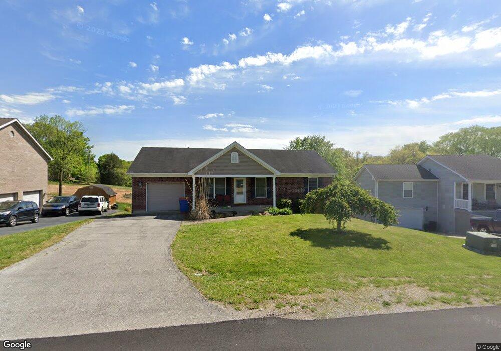 947 Cedar St, Corydon, IN 47112 - photo 1