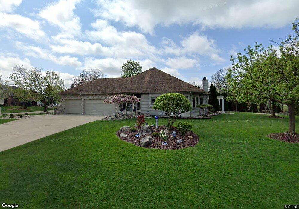5262 Wyndemere Square, Swartz Creek, MI 48473 - photo 1