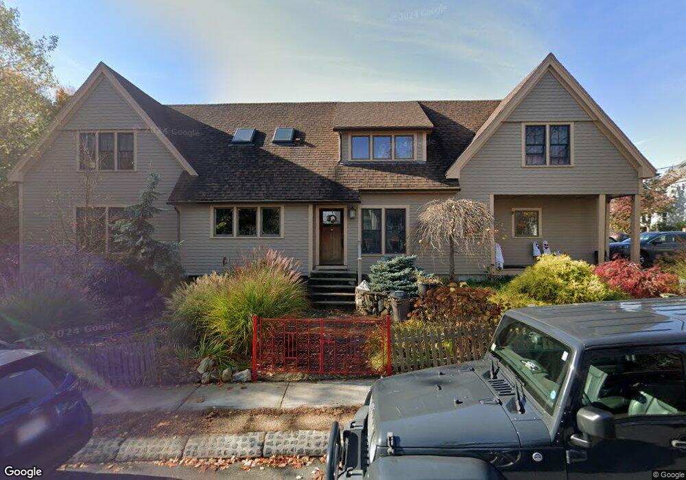 7 Stanley Ave, Newburyport, MA 01950 - photo 1