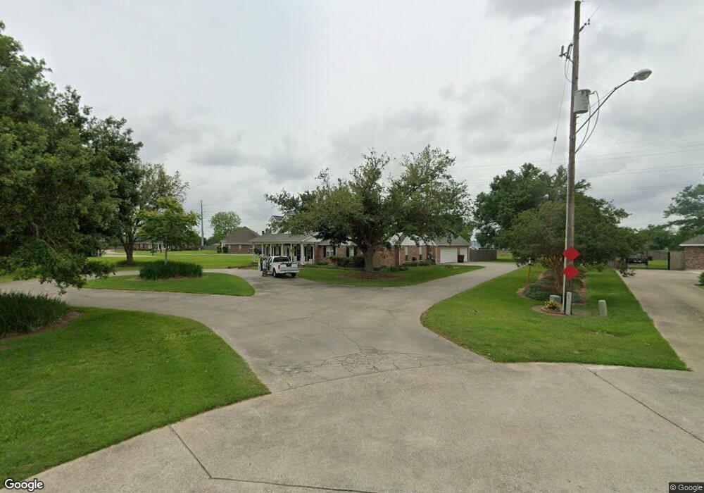 5672 Chuck Dr, Lake Charles, LA 70605 - photo 1