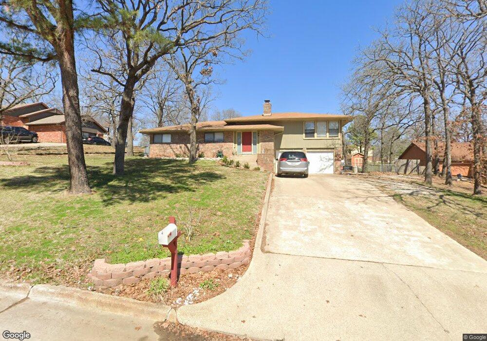 213 Sherlyn Ln, Sapulpa, OK 74066 - photo 1