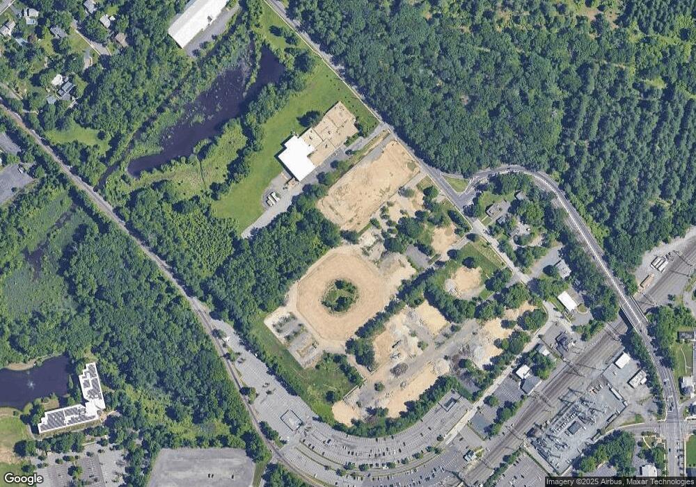 400 Reading Ct, West Windsor Township, NJ 08550 - photo 1