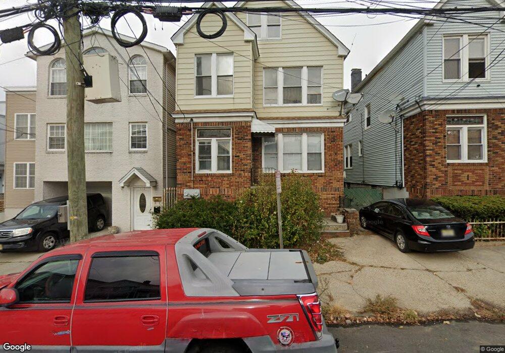 110 Lexington Ave, Jersey City, NJ 07304 - photo 1