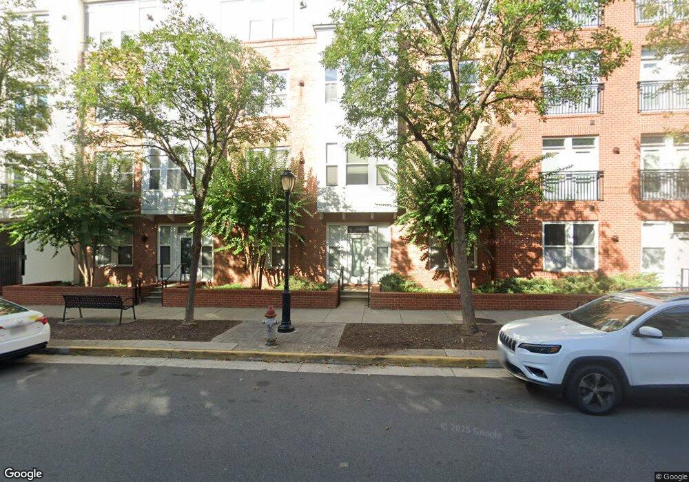 2665 Prosperity Ave unit 315, Fairfax, VA 22031 - photo 1