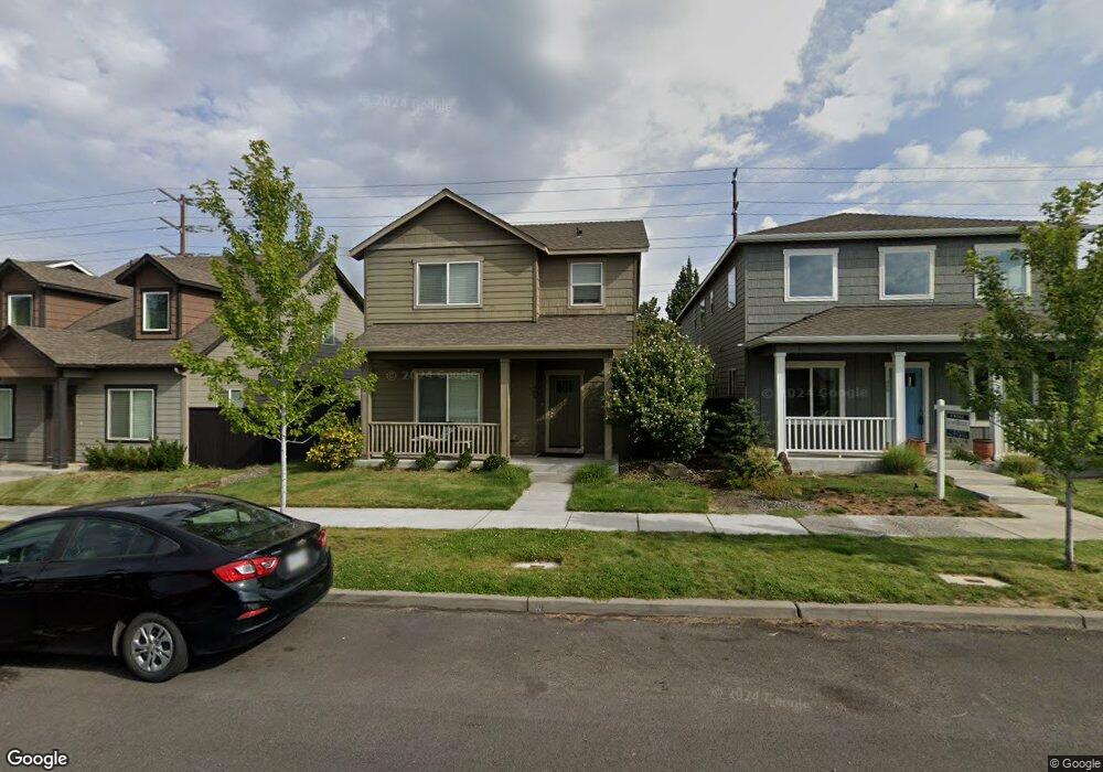 484 SE Gleneden Place, Bend, OR 97702 - photo 1