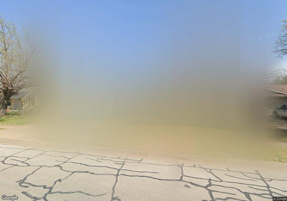 1606 Holly St, Cleburne, TX 76033 - photo 1