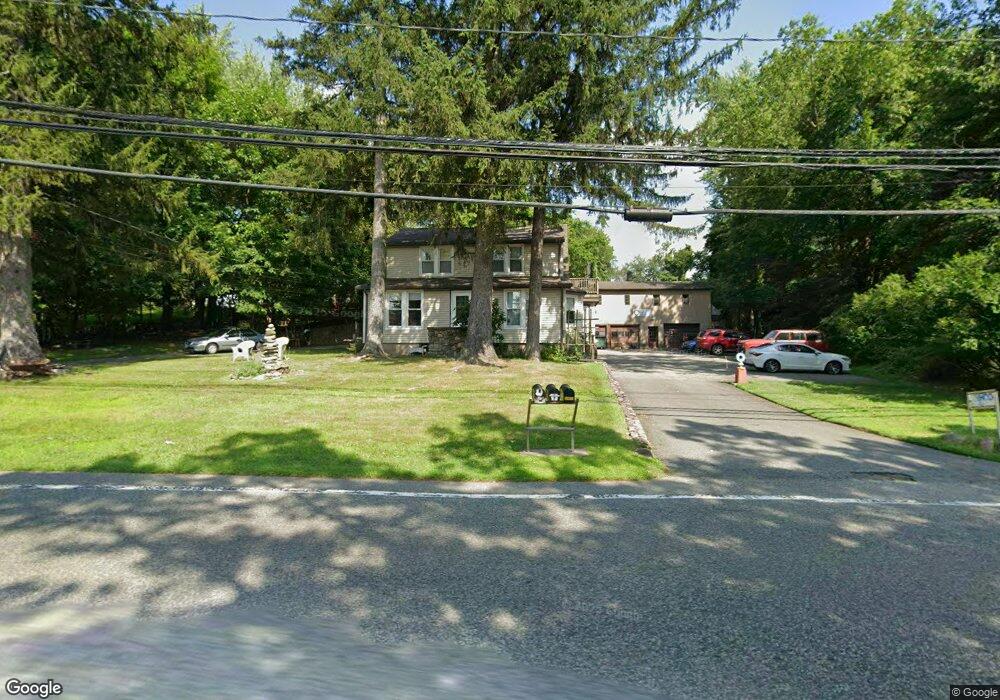 612 E Crescent Ave unit 2, Upper Saddle River, NJ 07458 - photo 1