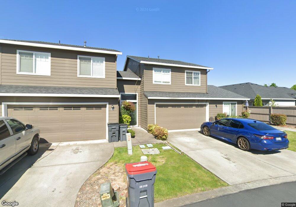 303 Live Oak Loop, Central Point, OR 97502 - photo 1