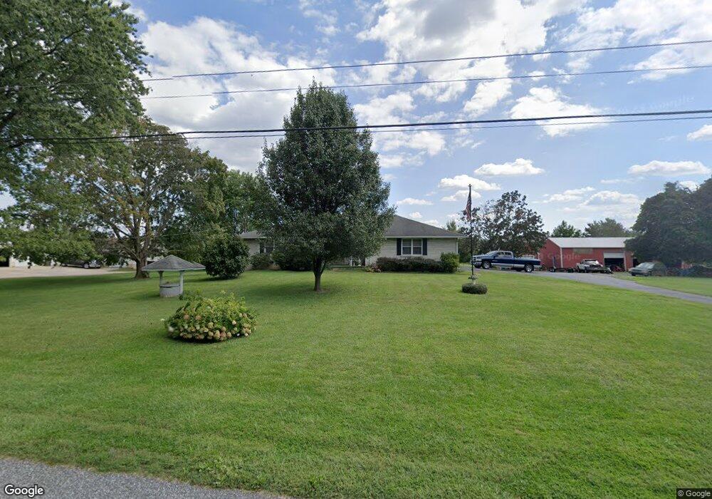 556 Sunnyside Ln, Bear, DE 19701 - photo 1