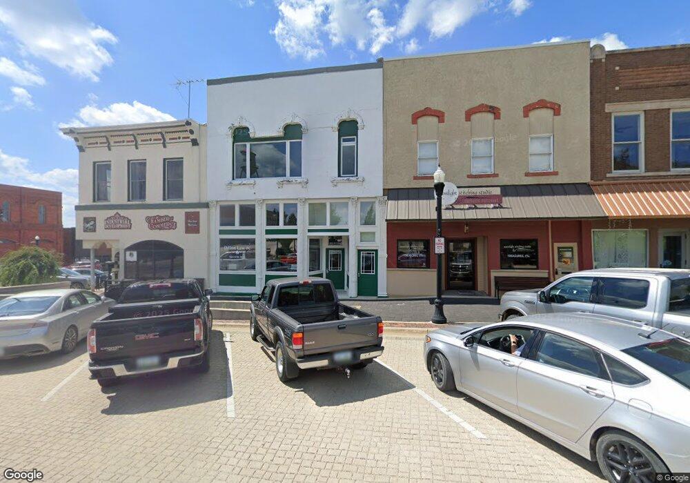 103 N Vine St, West Union, IA 52175 - photo 1