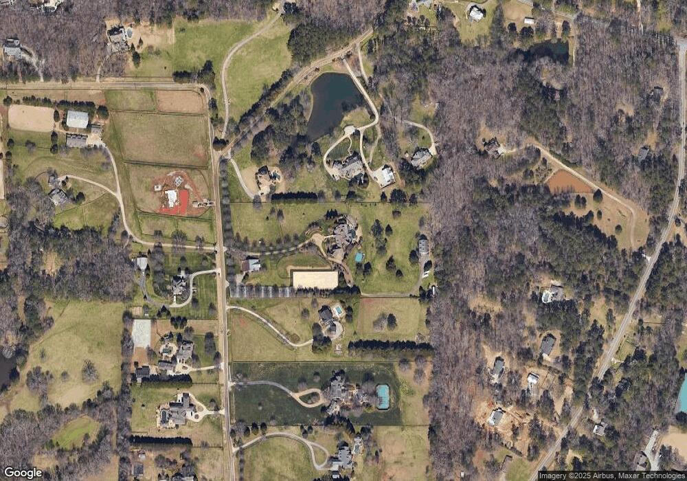 13775 Brittle Rd, Alpharetta, GA 30004 - photo 1