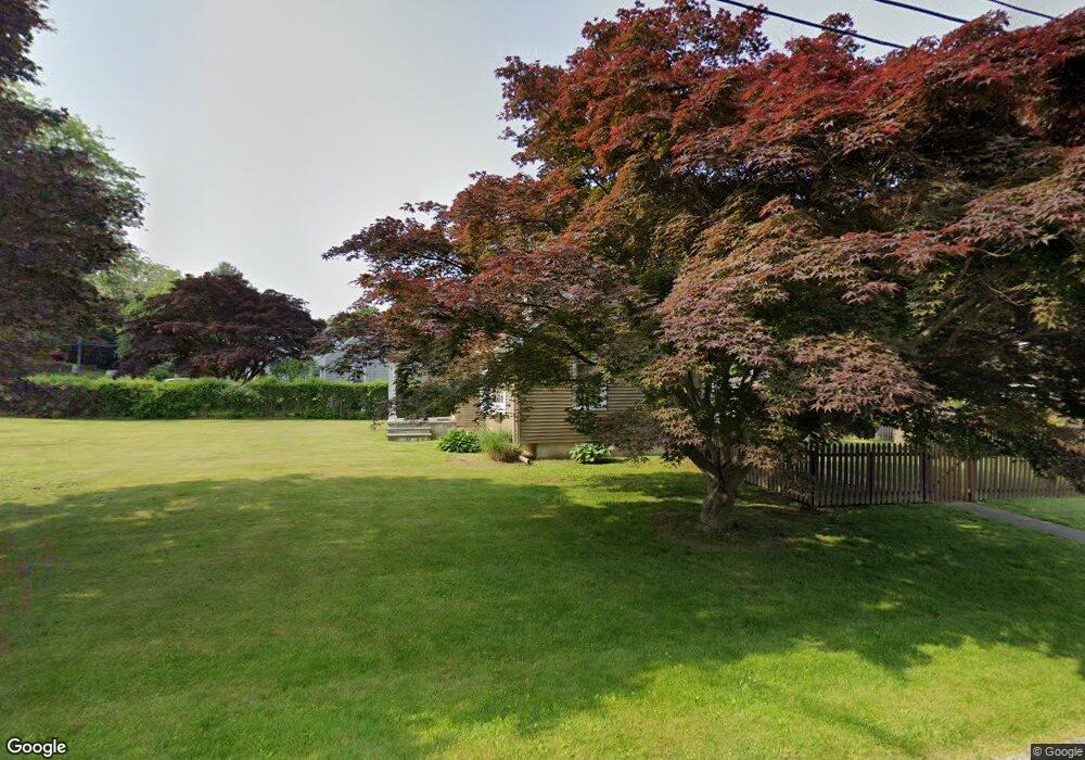 311 White Plains Rd, Trumbull, CT 06611 - photo 1