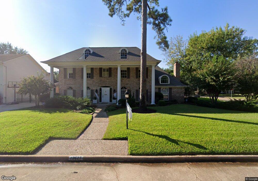 13627 Apple Tree Rd, Houston, TX 77079 - photo 1