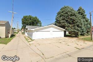 108 S E St, Broken Bow, NE 68822