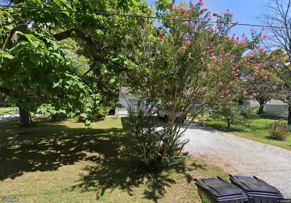 1620 Murphy St, Harrisburg, IL 62946 - photo 1