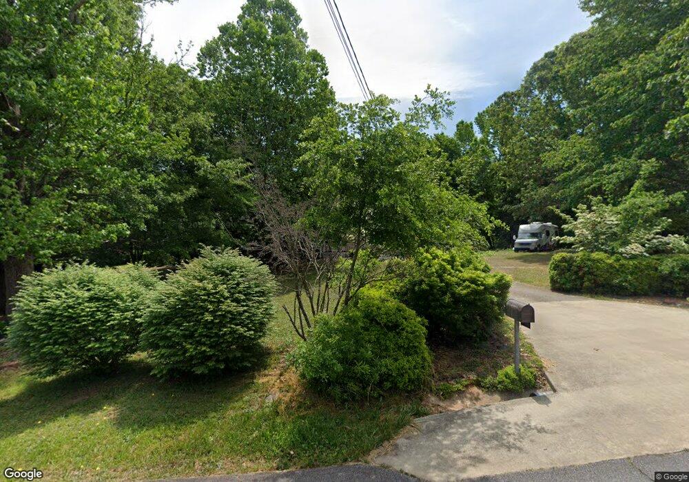 208 Modoc Dr, Cornelia, GA 30531 - photo 1