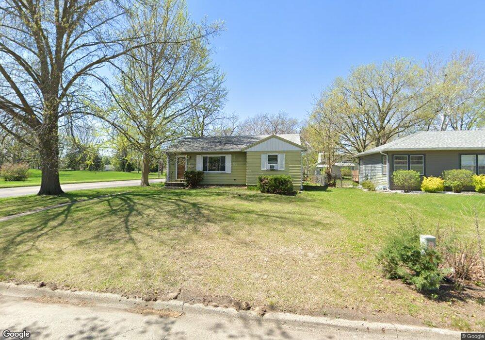 2300 48th Place, Des Moines, IA 50310 - photo 1