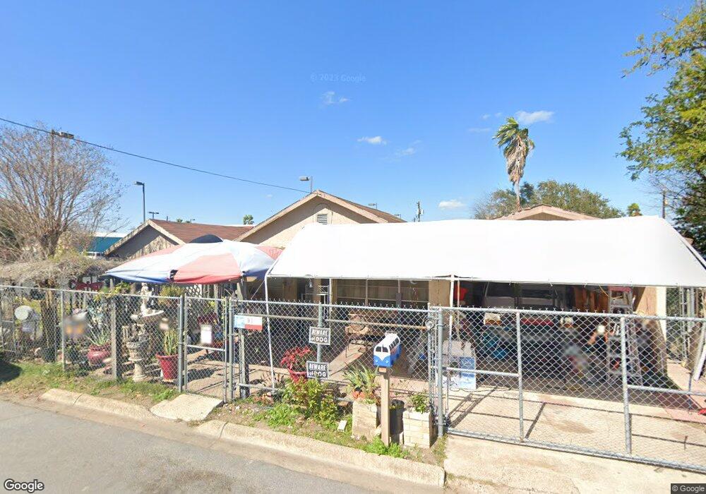 913 E Preston St, Pharr, TX 78577 - photo 1