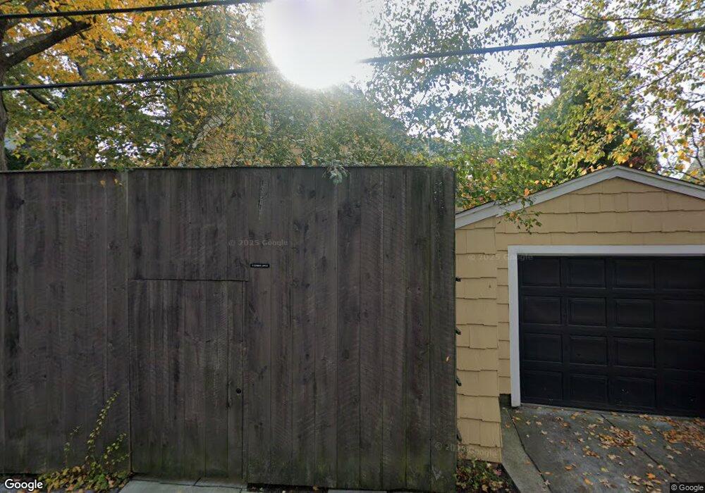 9 Clement Cir, Cambridge, MA 02138 - photo 1