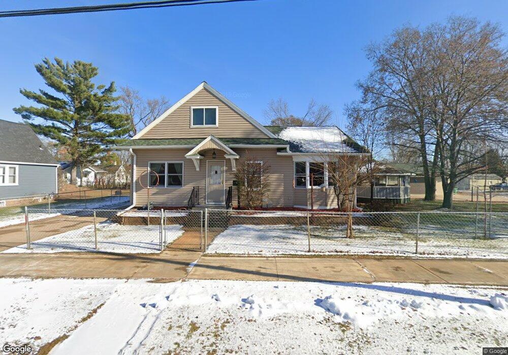 1011 6th St S, Wisconsin Rapids, WI 54494 - photo 1