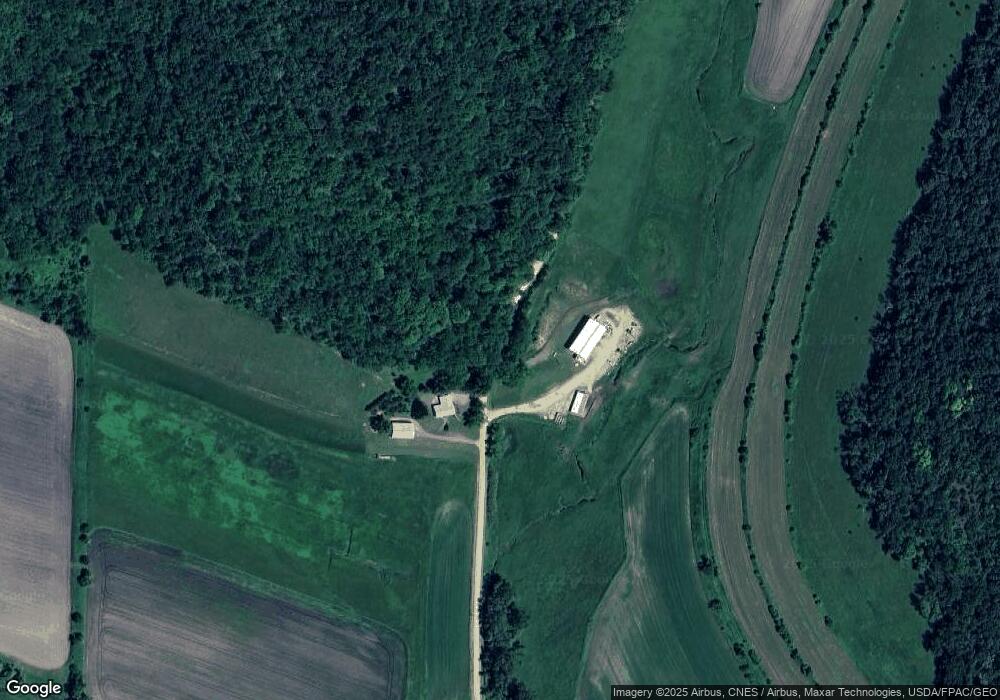 32247 Bobcat Rd, La Crescent, MN 55947 - photo 1